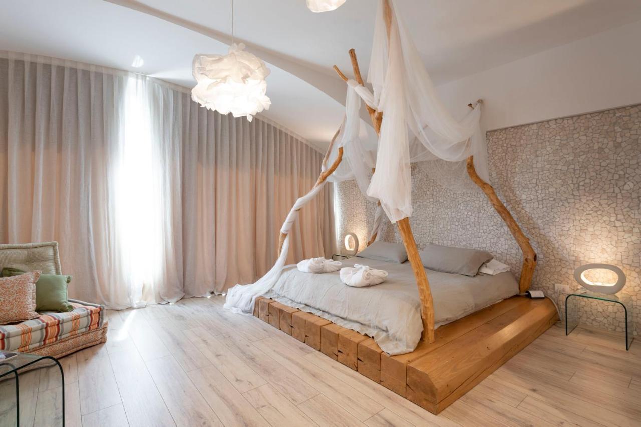 Abano Ritz Hotel Terme Abano Terme Esterno foto A bed with a canopy