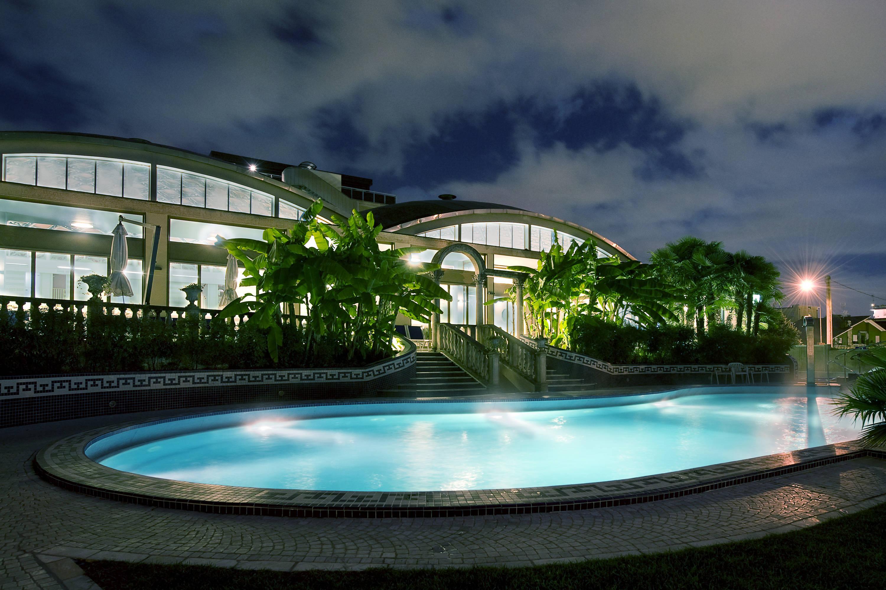 Abano Ritz Hotel Terme Abano Terme Servizi foto The swimming pool at the hotel