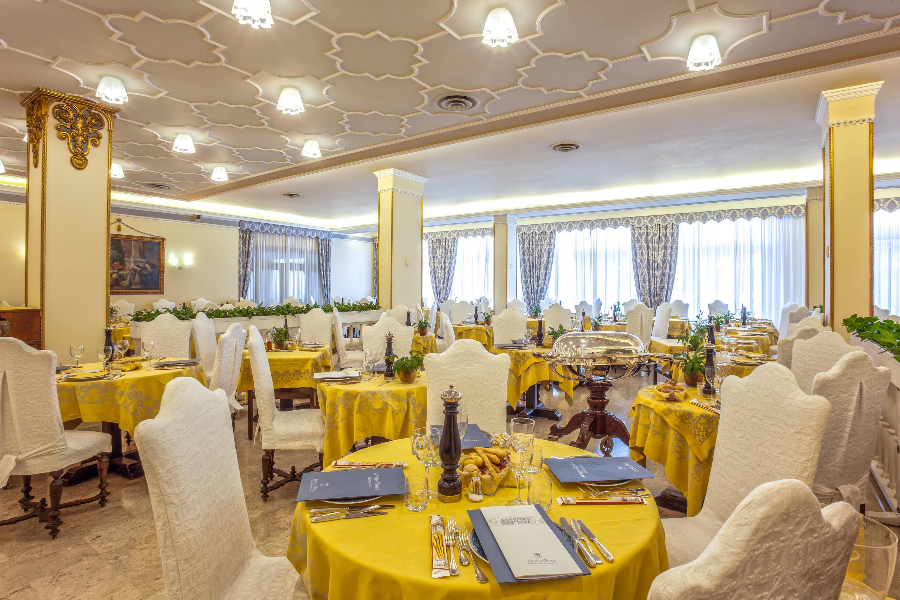 Abano Ritz Hotel Terme Abano Terme Esterno foto The restaurant