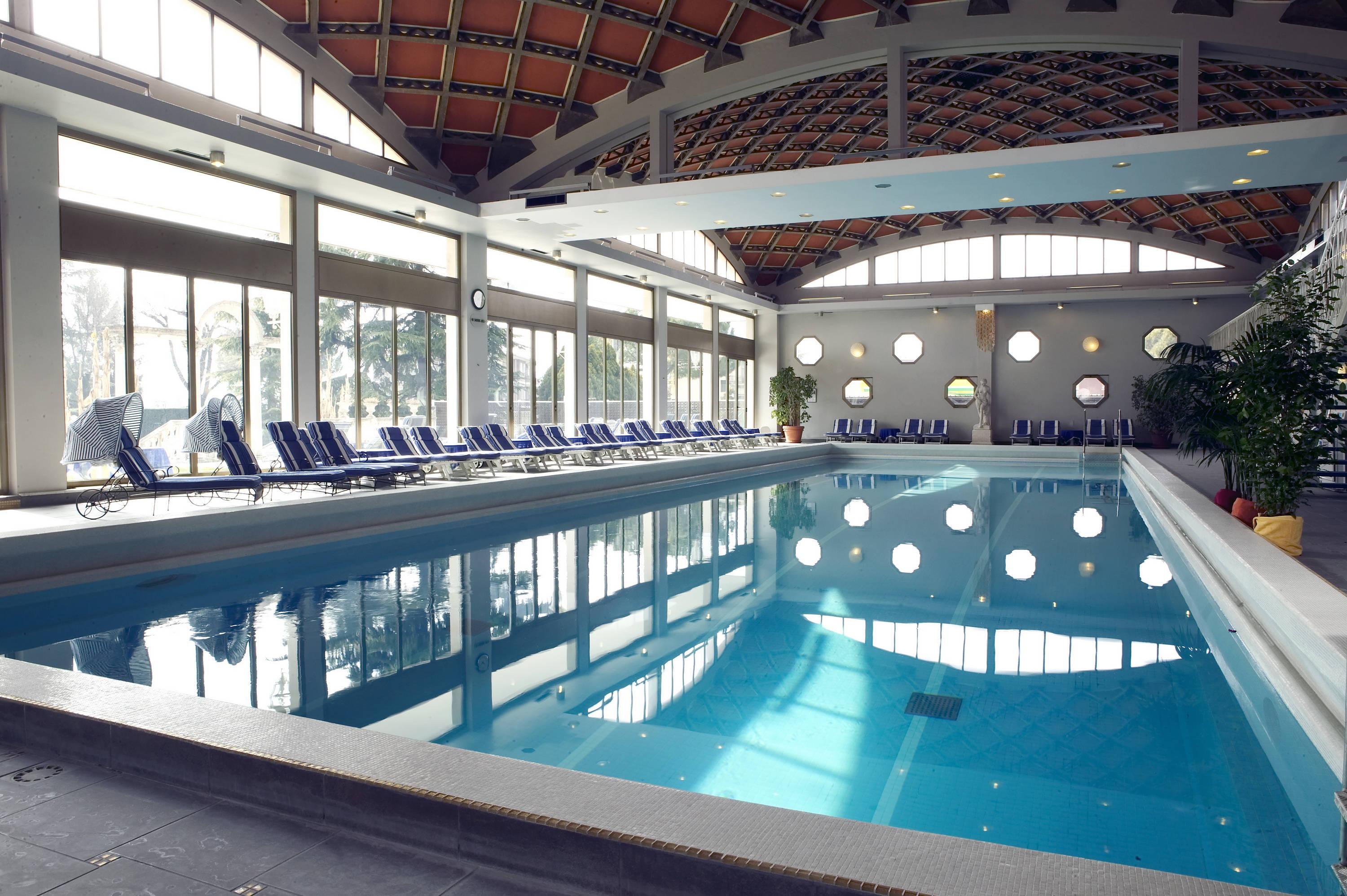 Abano Ritz Hotel Terme Abano Terme Esterno foto Indoor pool